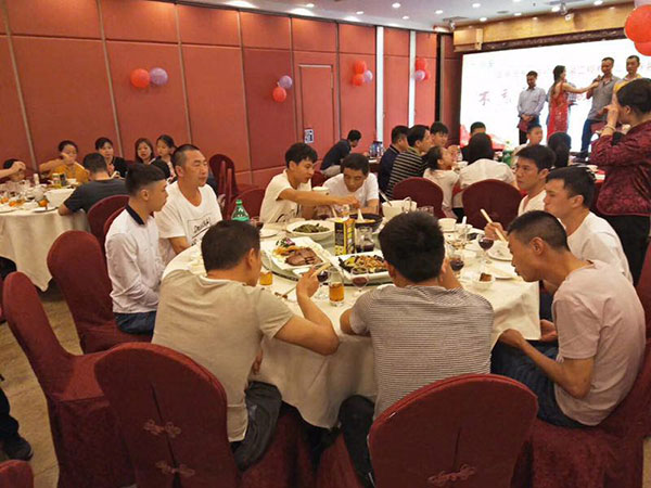 2018年春茗感恩會：“不忘初心，砥礪前行”！